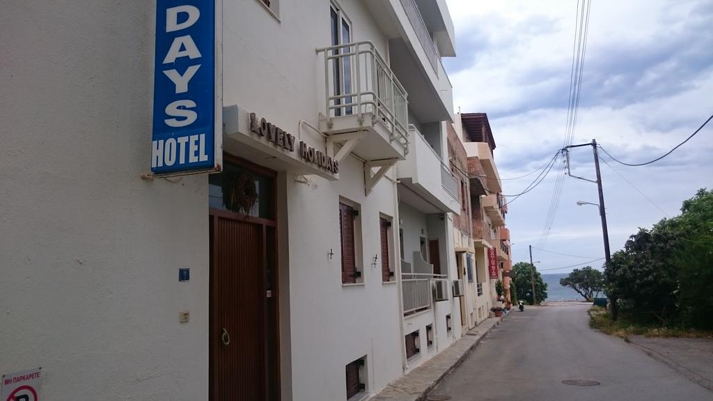 Lovely Holidays Hotel Hersonissos  Exteriör bild